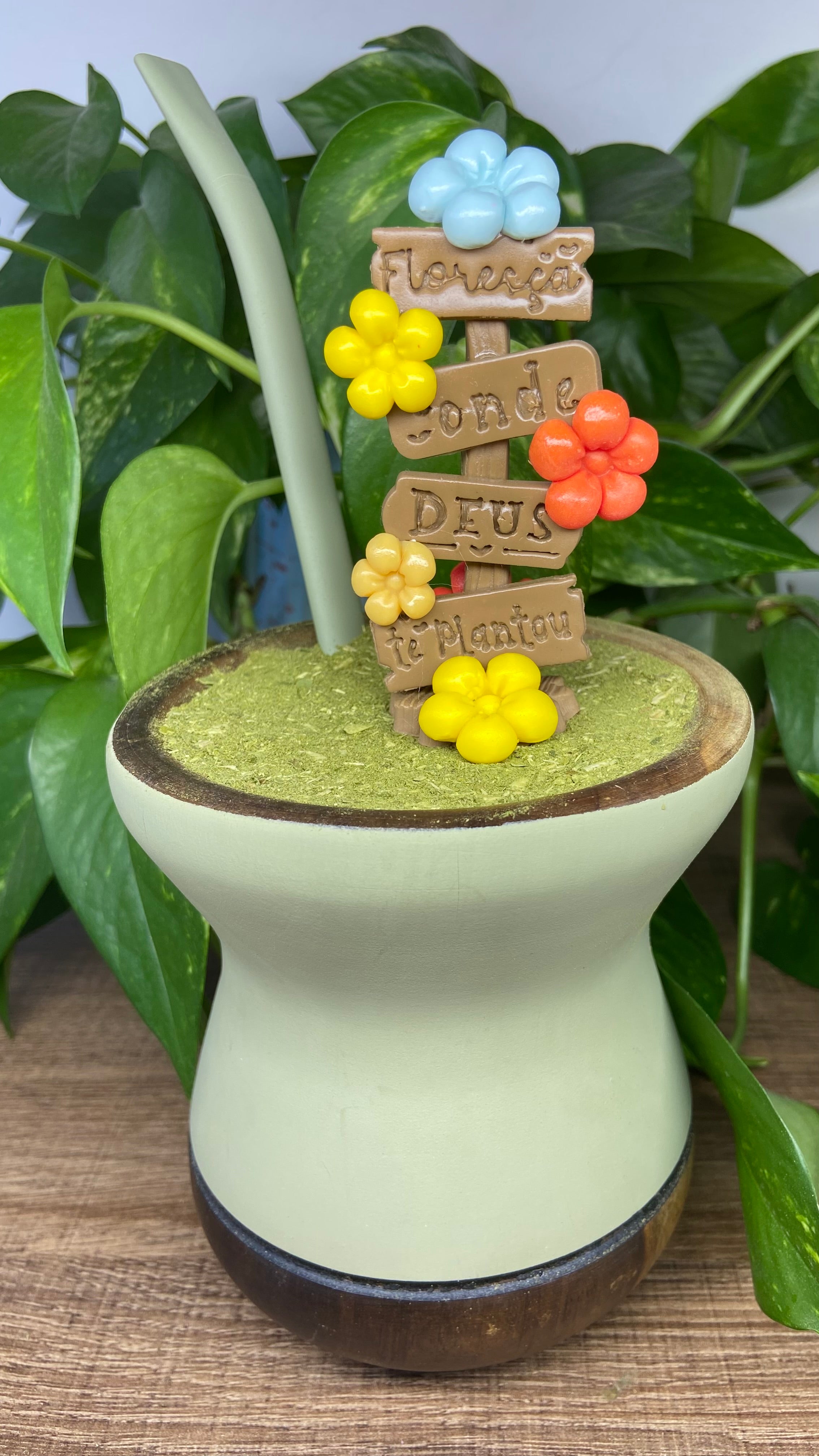 Plaquinha floresça onde| enfeite de chimarrão