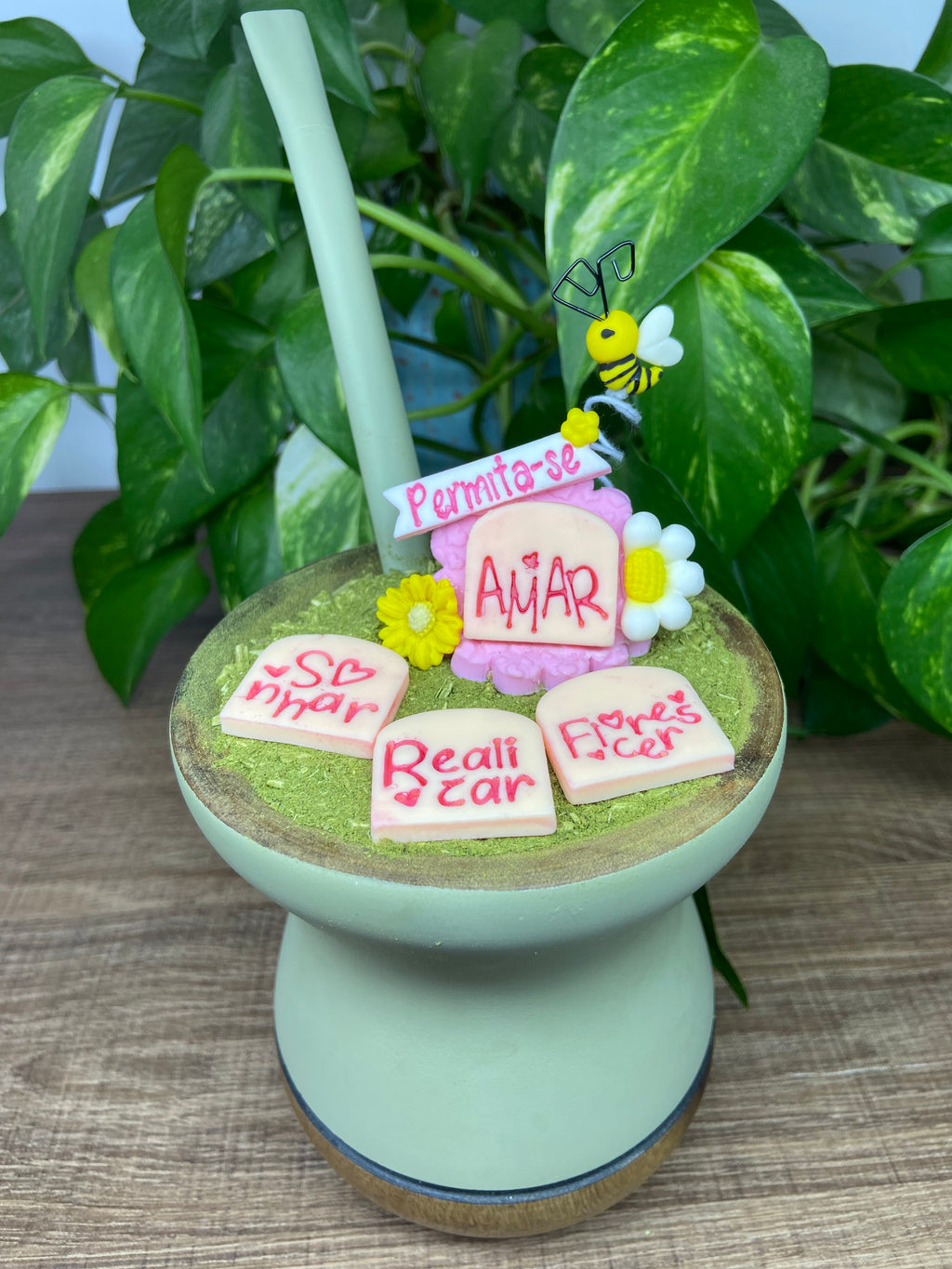 Permita-se, sonhar, amar, realizar e florecer