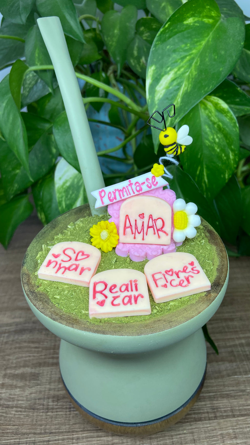 Permita-se, sonhar, amar, realizar e florecer