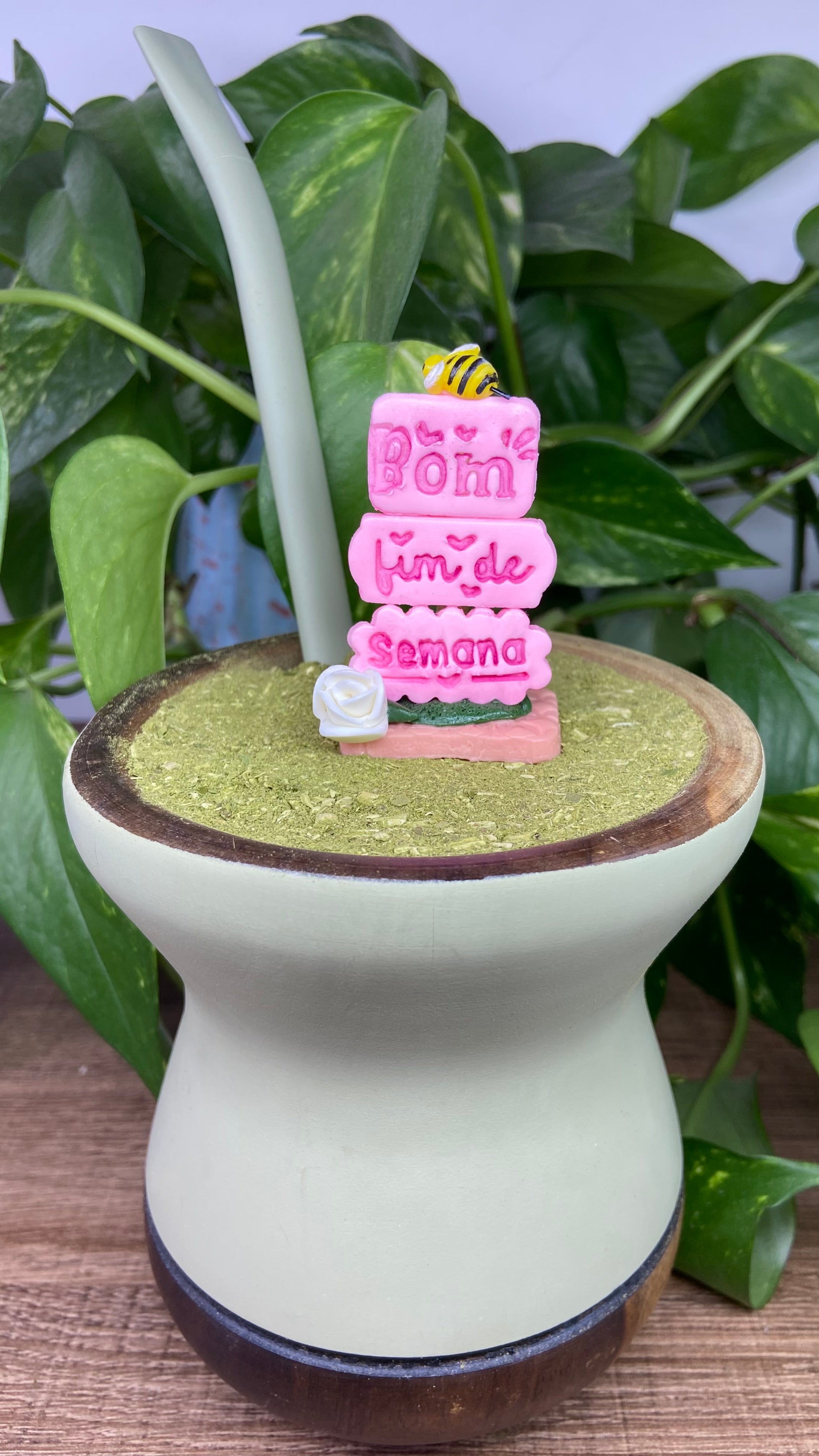 Bom final de semana | enfeite de chimarrão