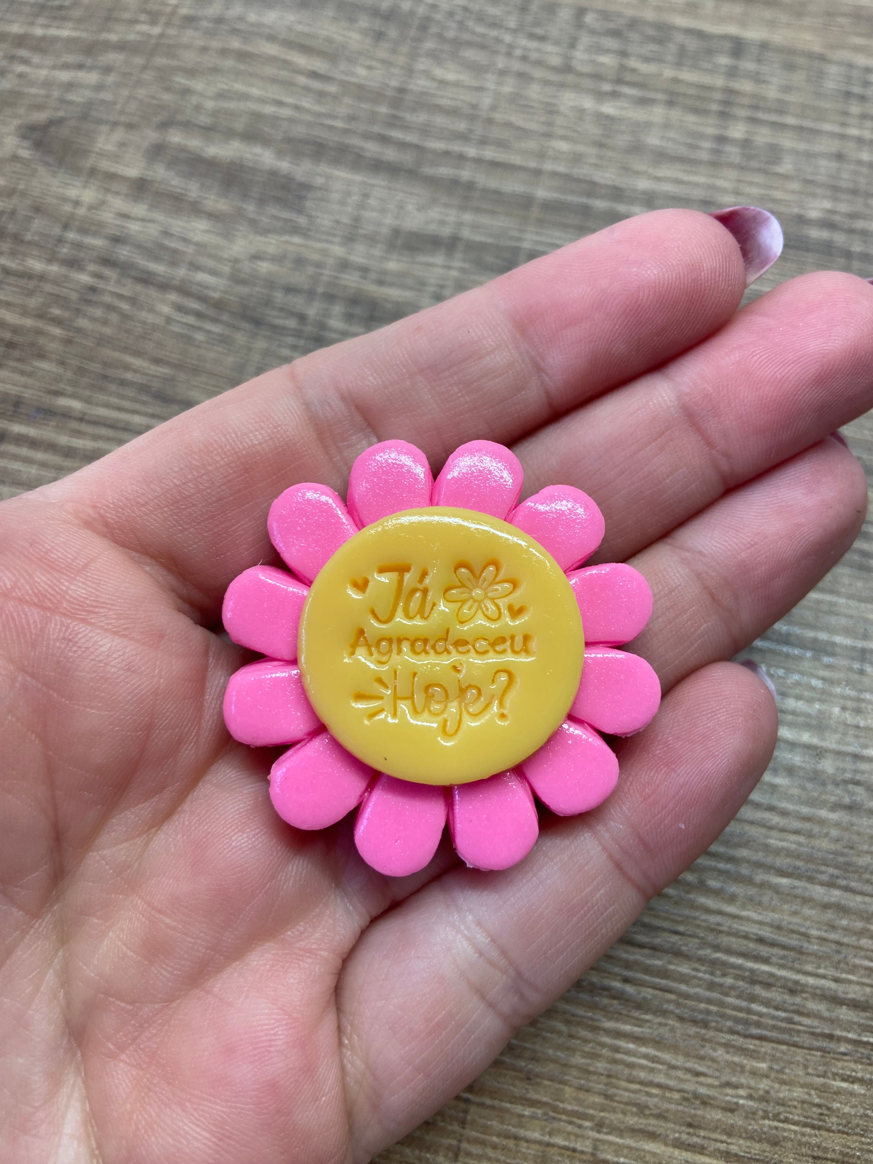 Imã flor Já Agradeceu hoje