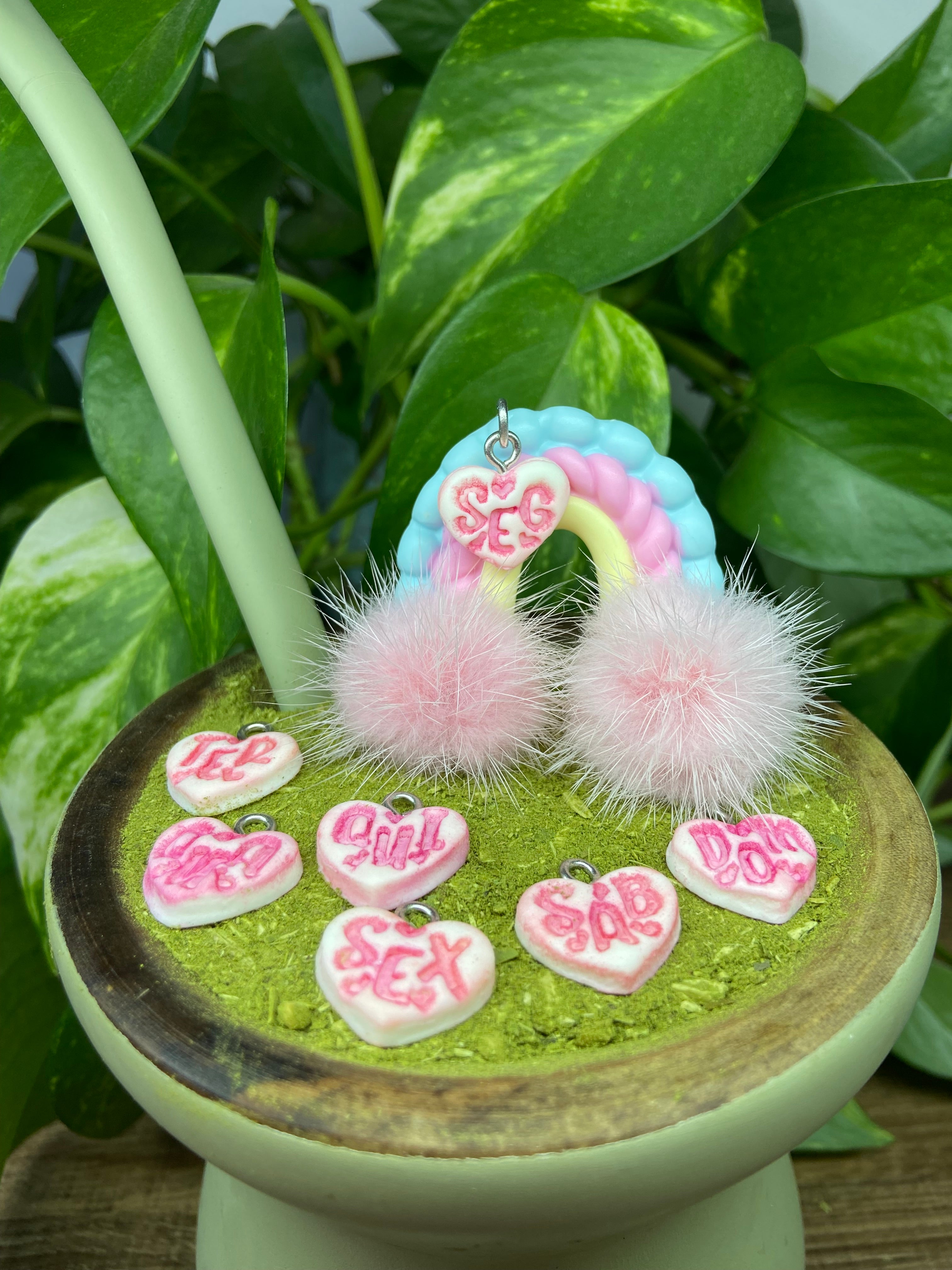 Troca Troca Arco Iris dias da semana | enfeite de chimarrão