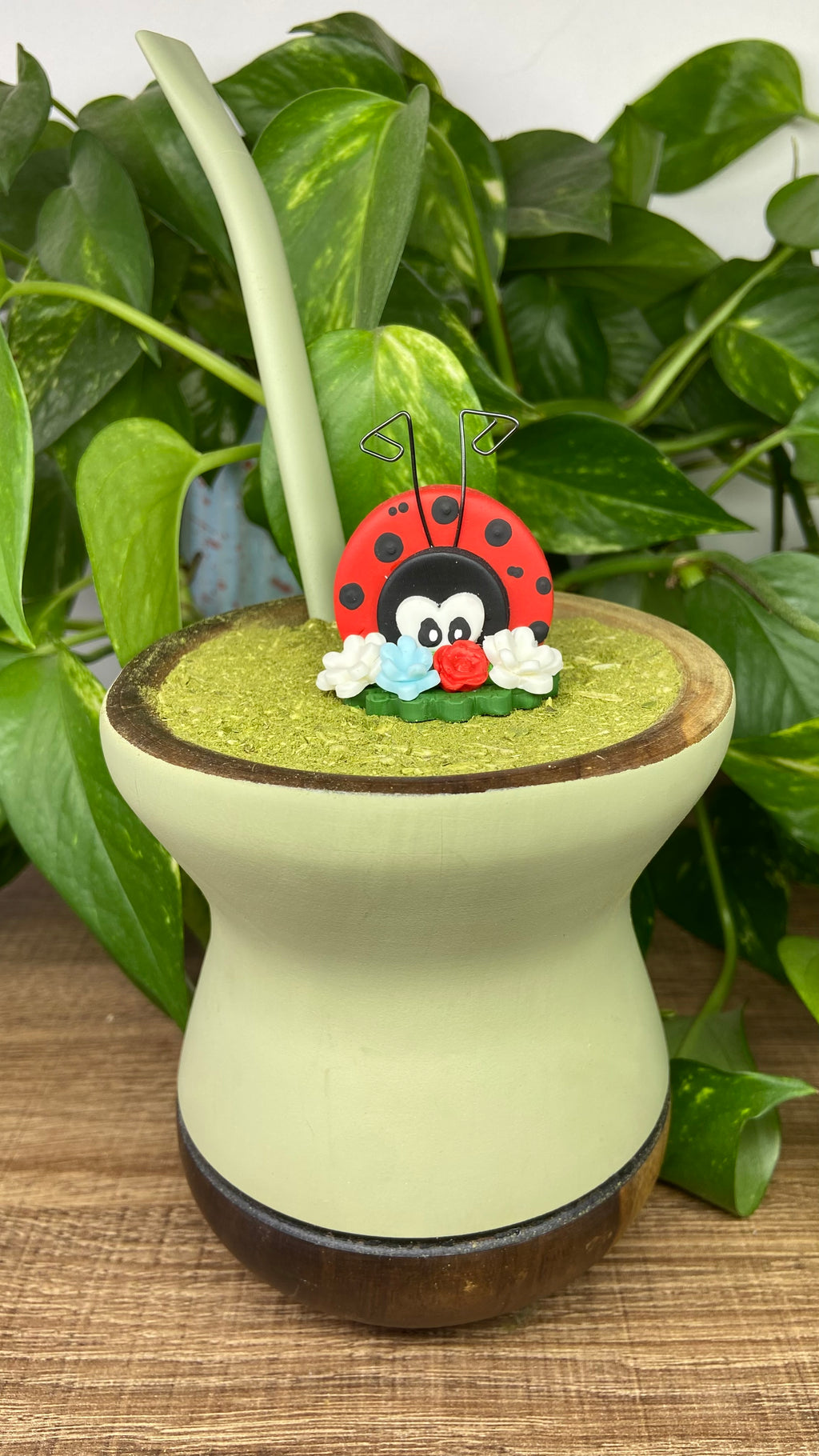 Maria Joana Grande | enfeite de chimarrão