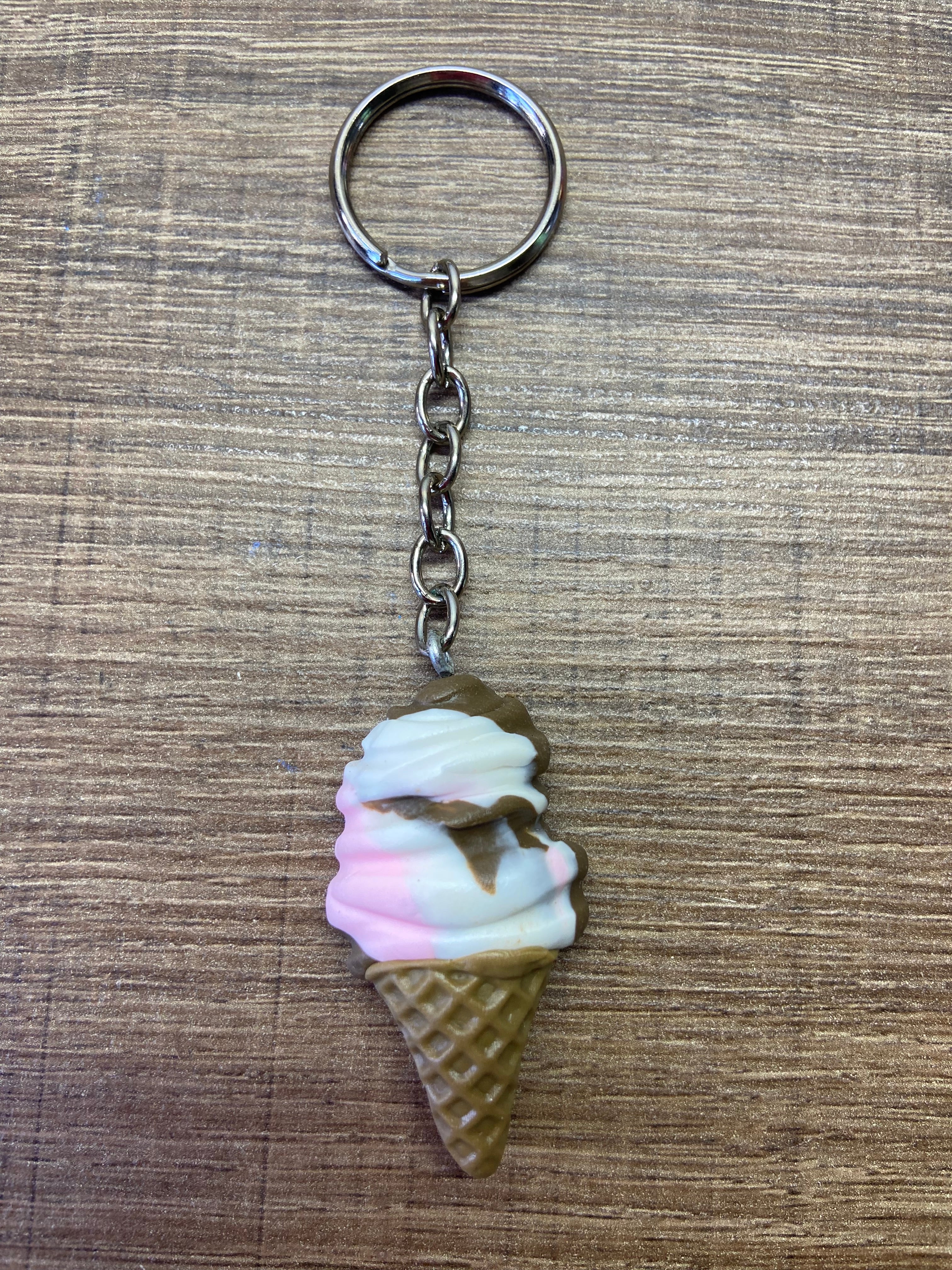Chaveiro Sorvete Casquinha