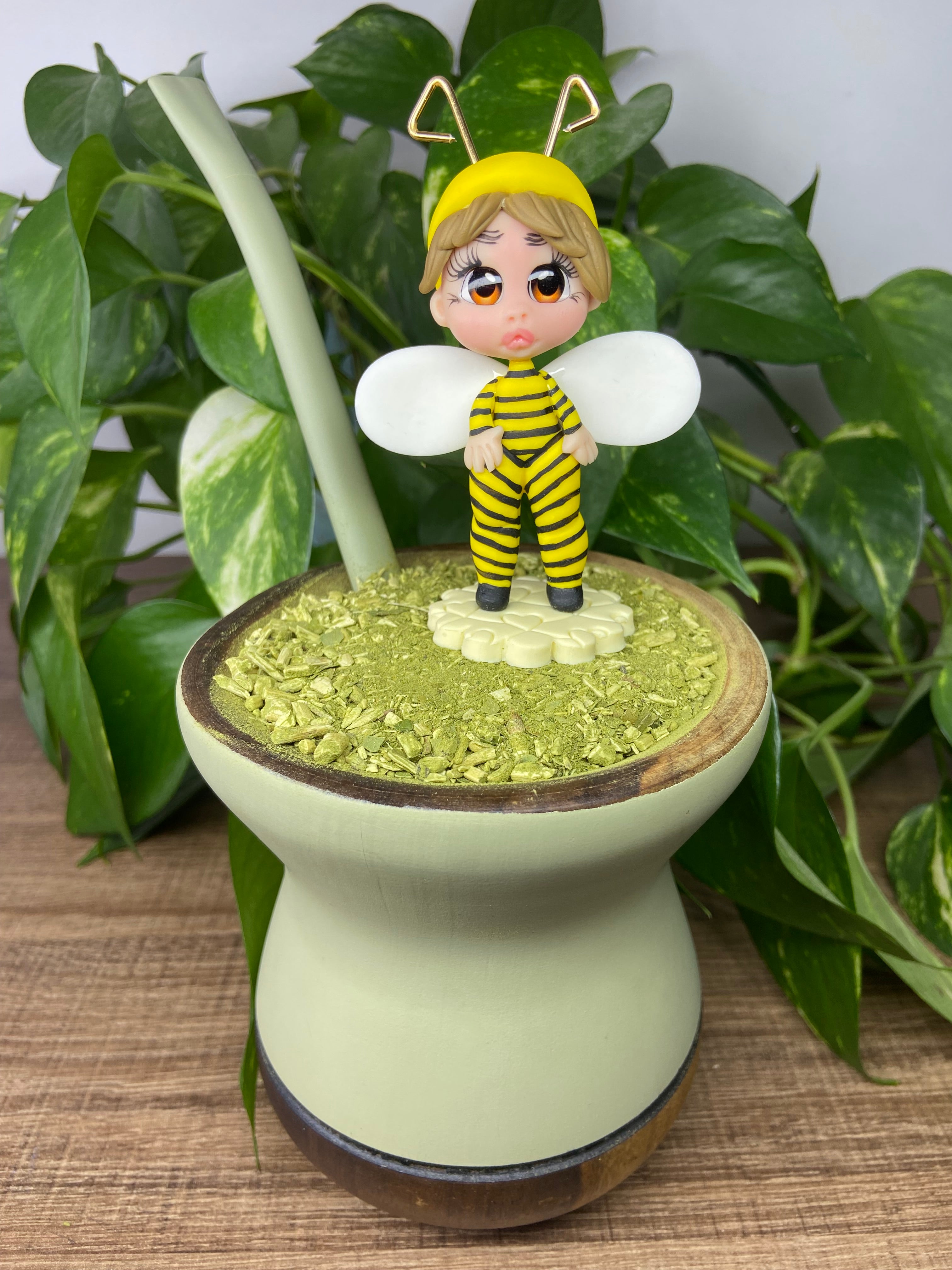 Boneca Maria Abelhinha   | enfeite de chimarrão