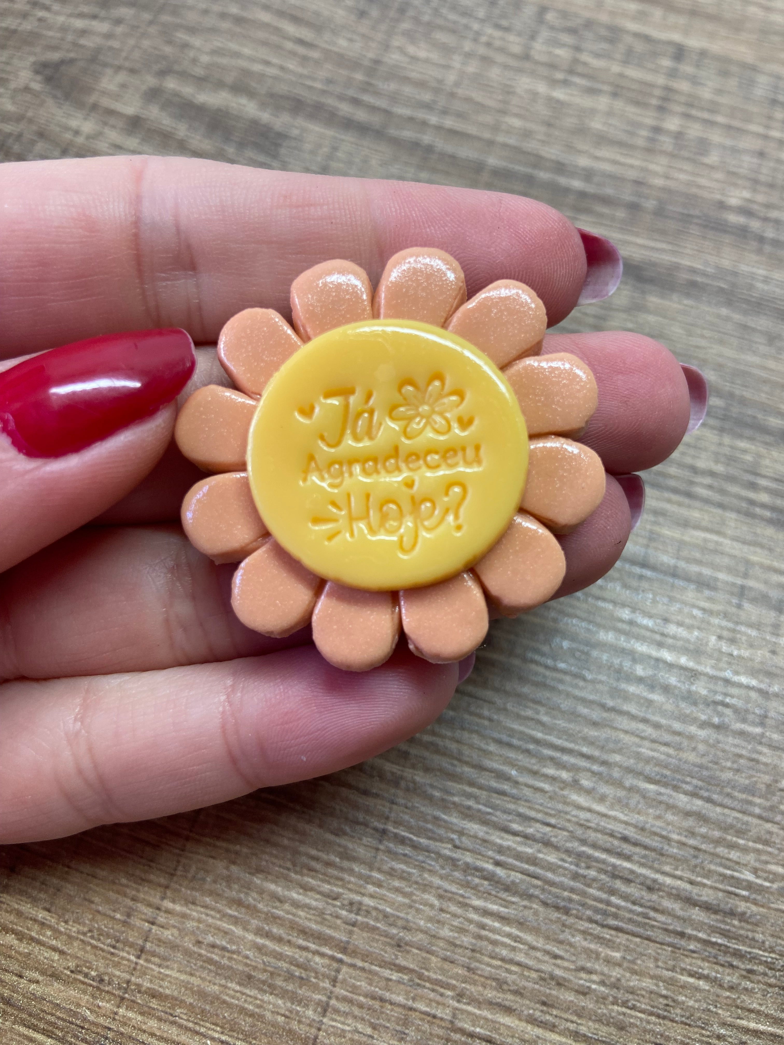 Imã flor Já Agradeceu hoje