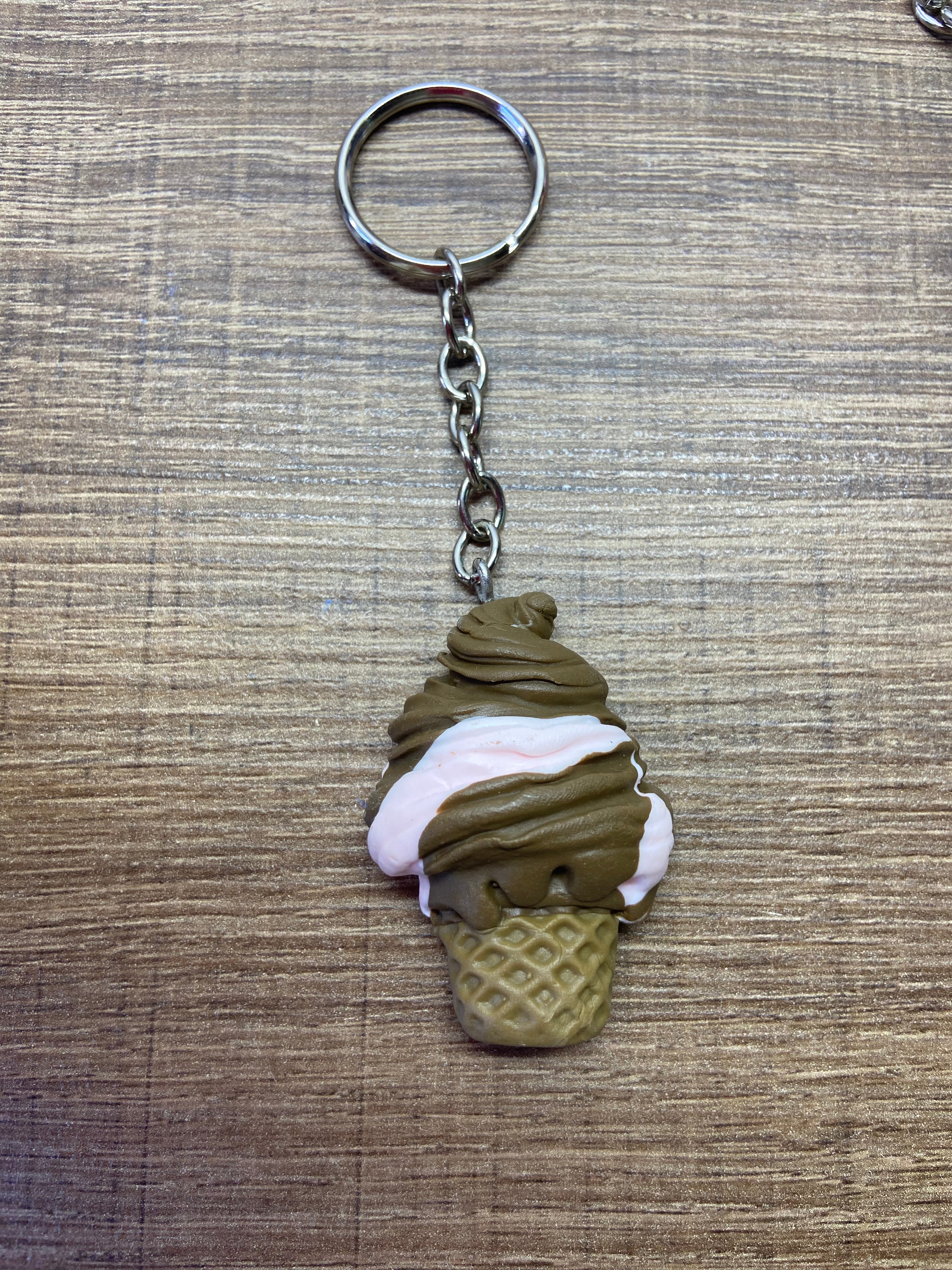 Chaveiro Sorvete Casquinha Cestinha